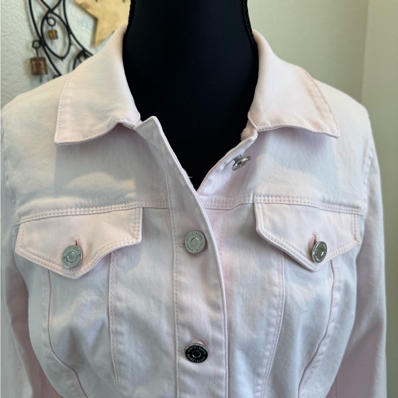 White House Black Market Light Pink Jean Jacket - Picture 2 of 10